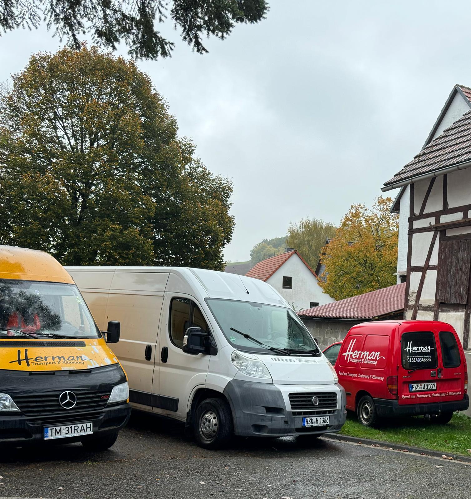 Gebrandete Transporter im Einsatz